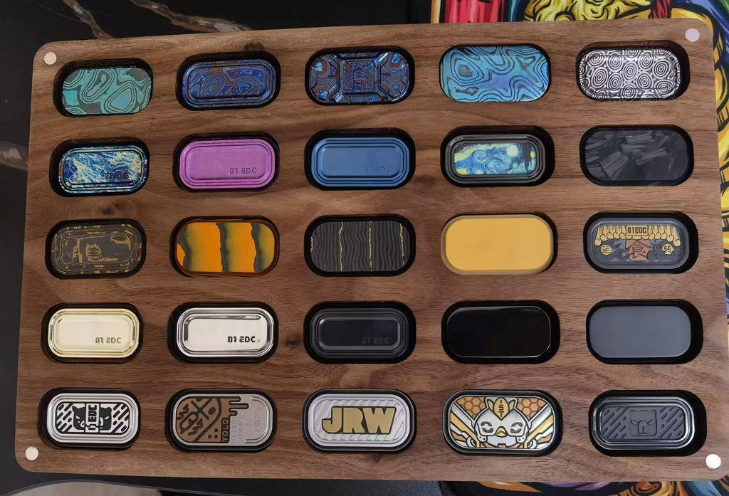 01EDC Slider Wooden Display Case