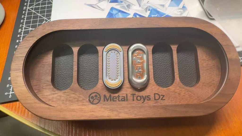 Top-B Wooden Display Case