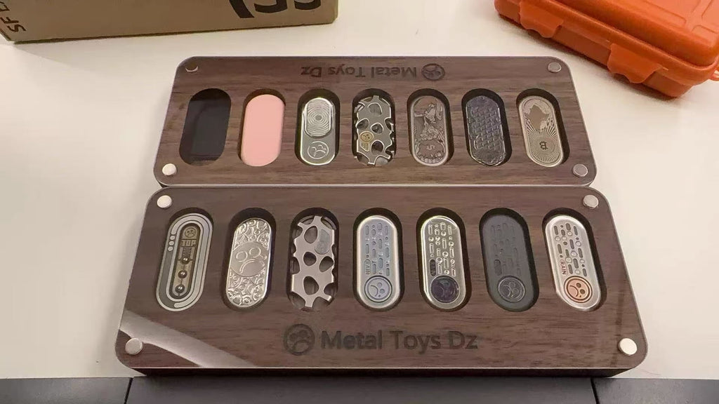 Top-B Wooden Display Case