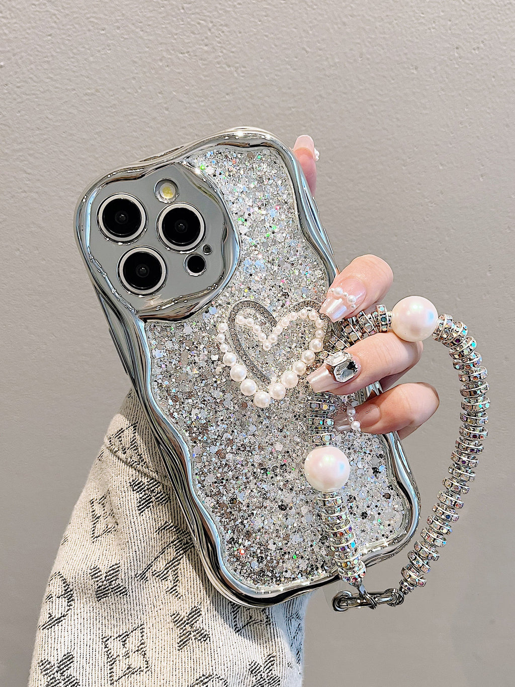 Étui de luxe léger à paillettes et chaîne de perles pour iPhone