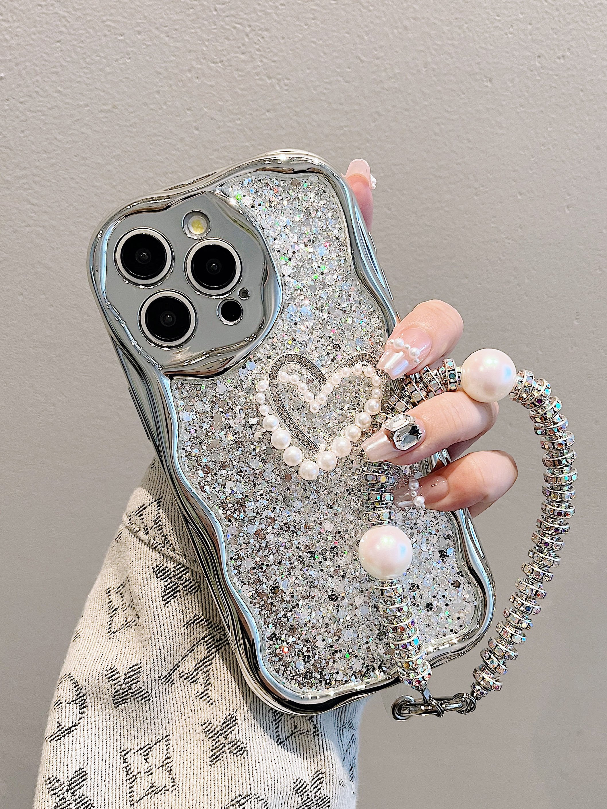 Étui de luxe léger à paillettes et chaîne de perles pour iPhone